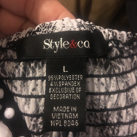 Dress - Picture 5 of 5